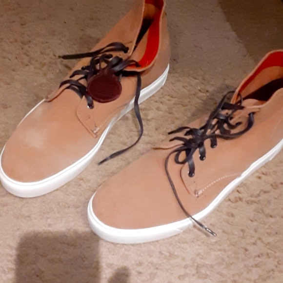 Wolverine Other - New sneaker type chukka boot